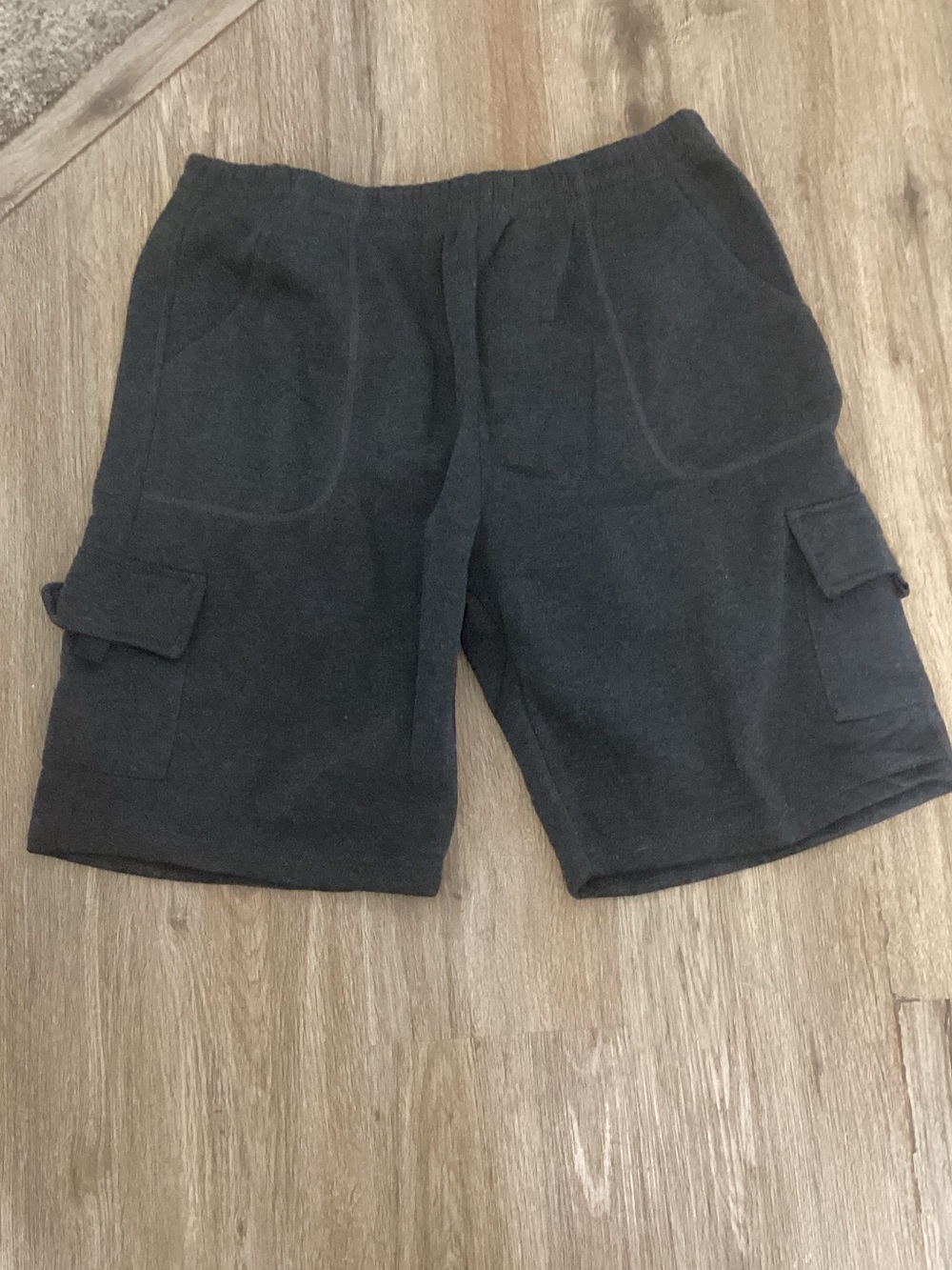 Men's Dark Grey Cargo Fleece Shorts - Relaxed Fit